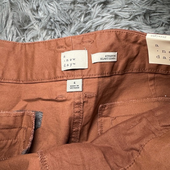 NWT A New Day Cotton Blend High-Rise Straight Leg Pants - Brown Size 4 - Picture 4 of 8